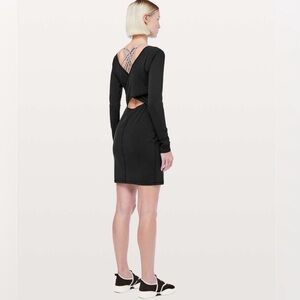Lululemon Black Nulu Contour Dress NWT, 6